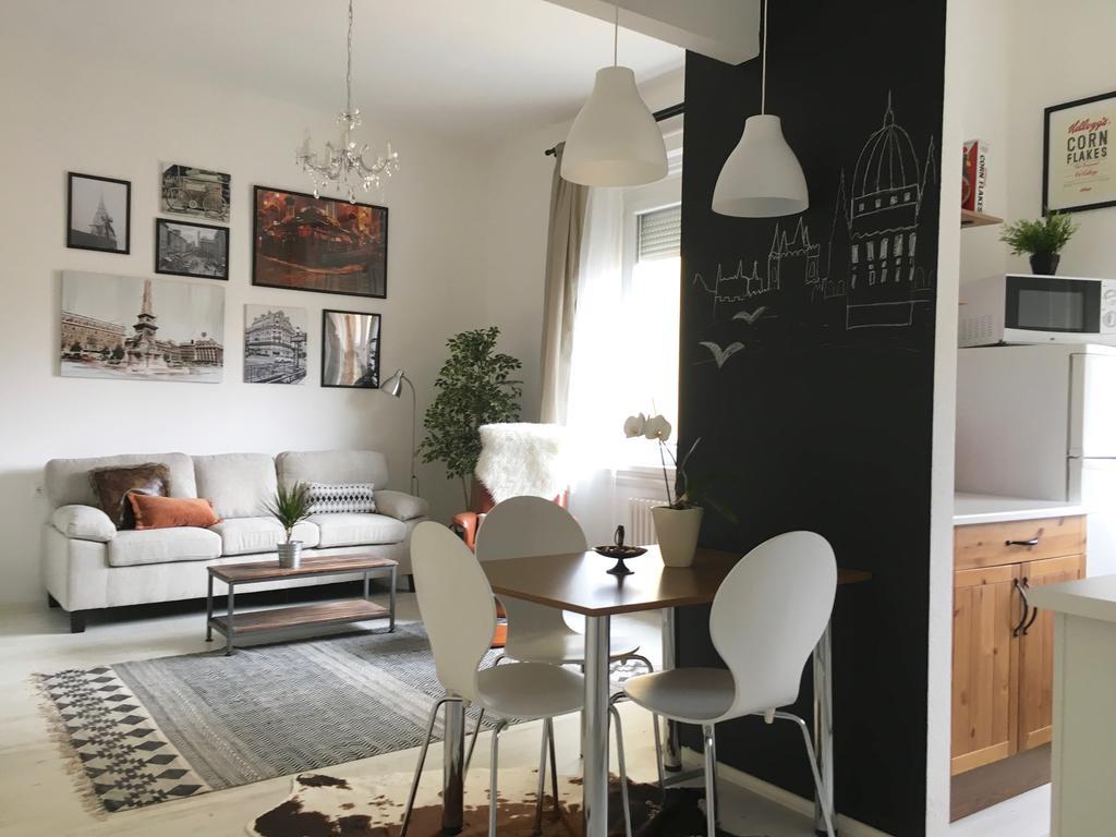 Standard Apartment by Hi5 - Károly 23 Budapest Exterior foto